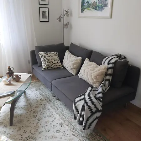 Jakobi Majutus Apartment